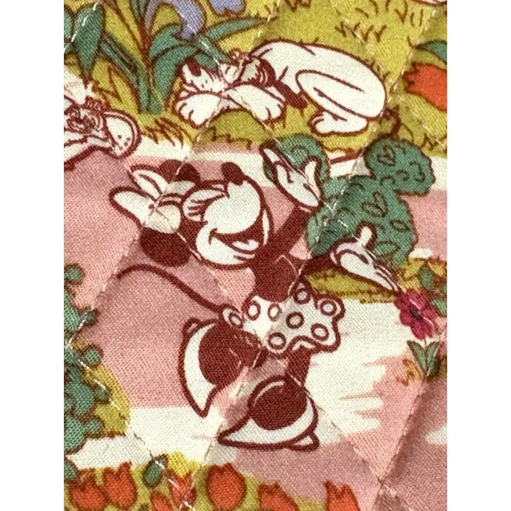 Vera Bradley Mickeys Promenade Original Zip Tote Minnie Mouse Daisy Duck Goofy